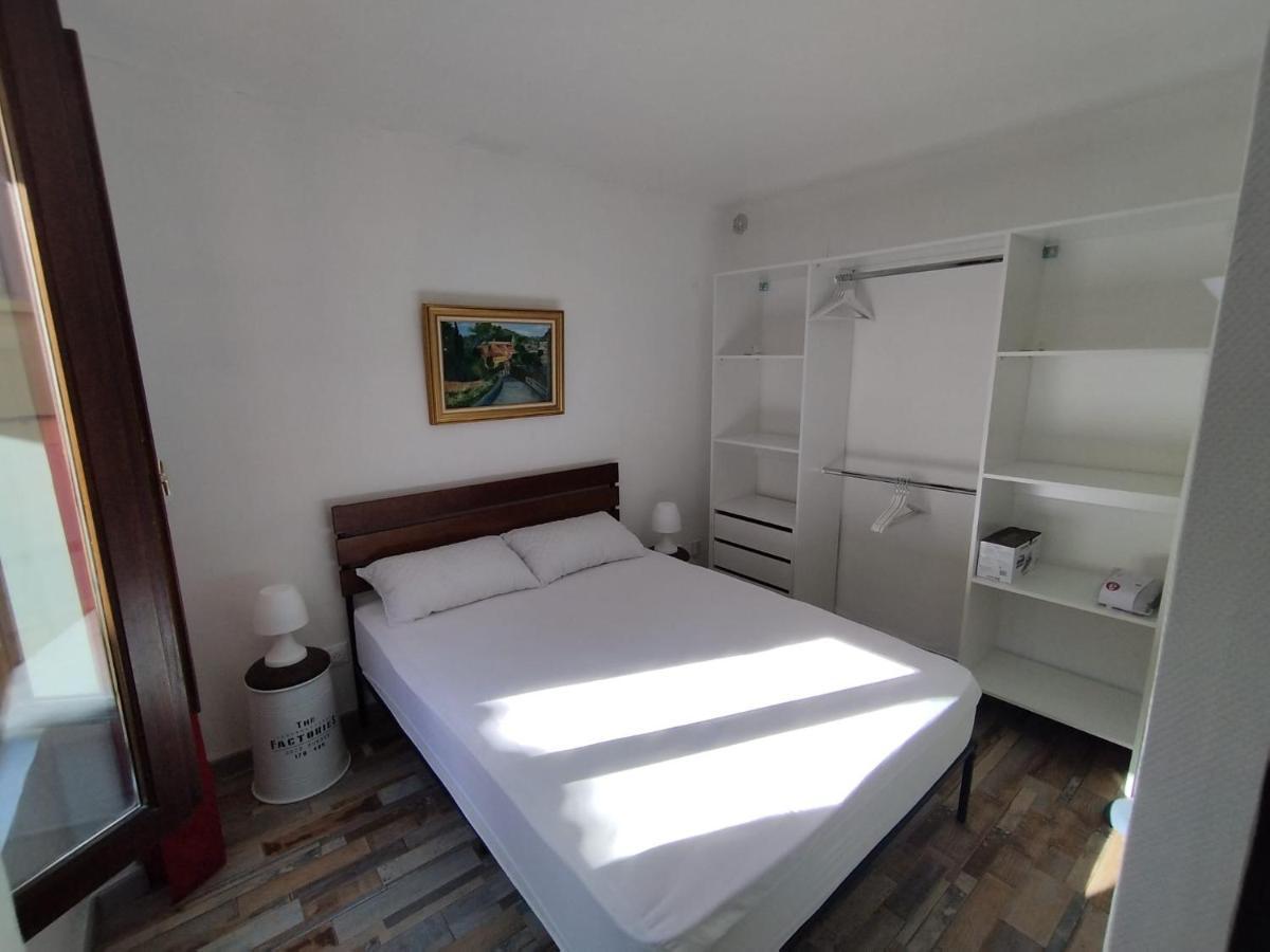 Sanary Paradise Port Climatise Exterior photo